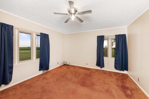 Tiny photo for 947 N 2nd Road, Dana, IL 61321 (MLS # 12454447)