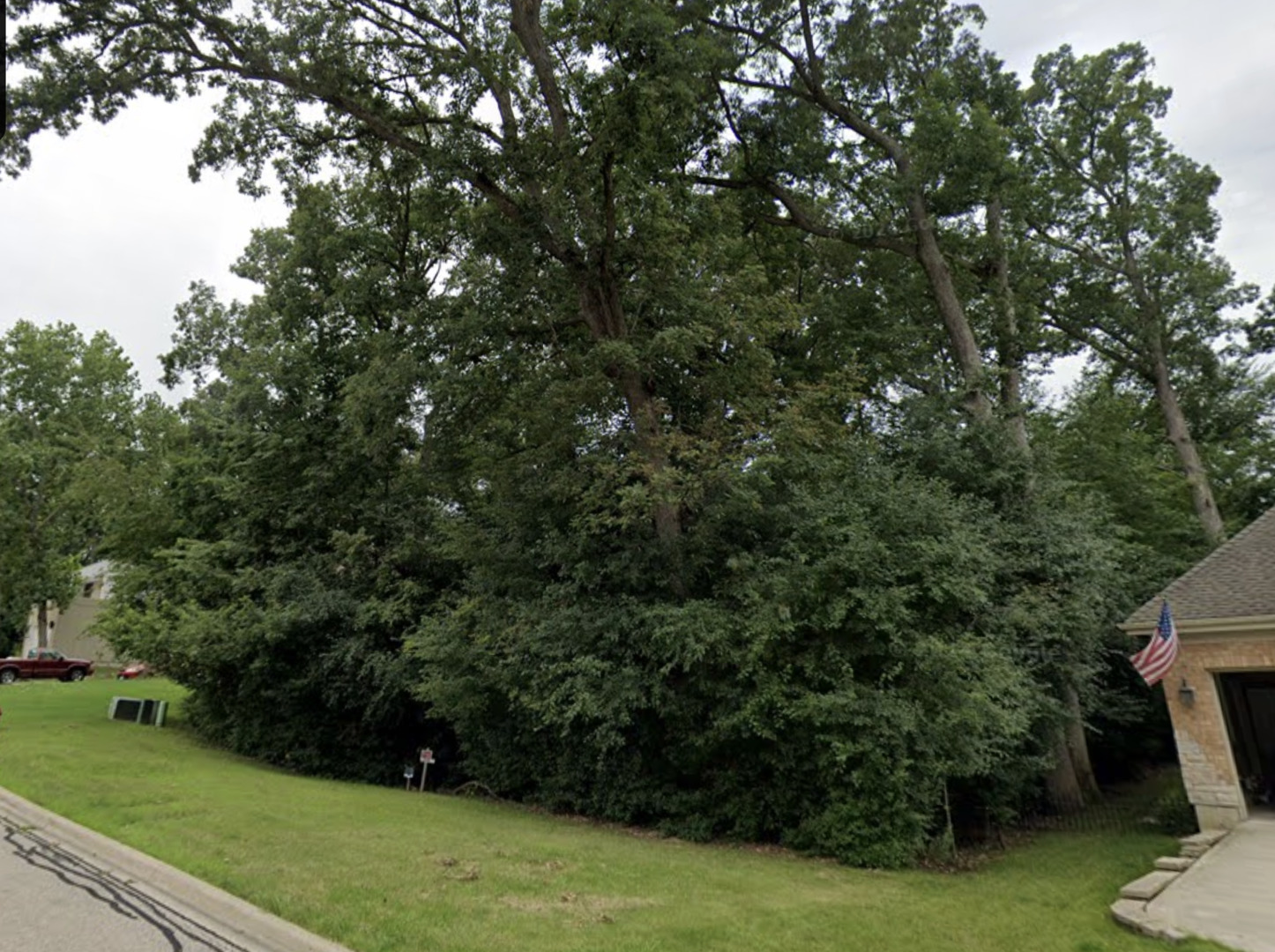 1033 rosewood Drive