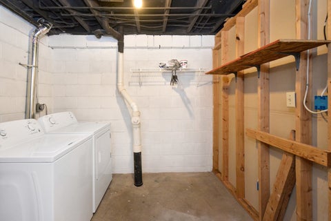 Tiny photo for 1560 Hunt Drive #D, Normal, IL 61761 (MLS # 12758589)