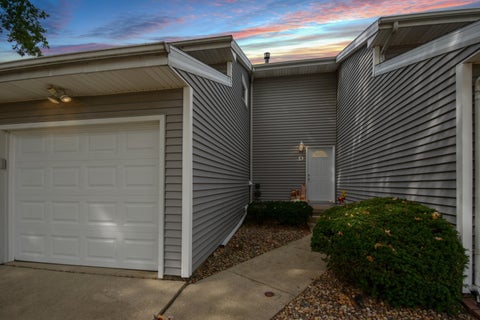 Tiny photo for 1560 Hunt Drive #D, Normal, IL 61761 (MLS # 12758589)