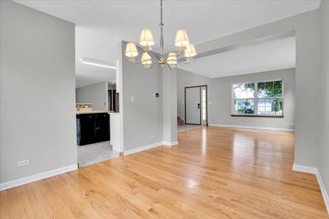 Tiny photo for 542 Waterford Lane, South Elgin, IL 60177 (MLS # 12718217)