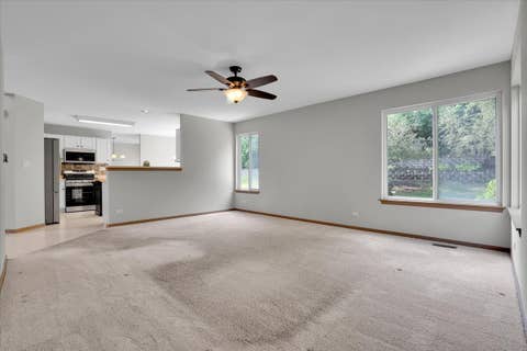 Tiny photo for 542 Waterford Lane, South Elgin, IL 60177 (MLS # 12718217)