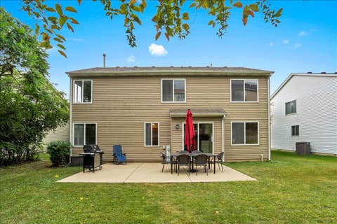 Tiny photo for 542 Waterford Lane, South Elgin, IL 60177 (MLS # 12718217)