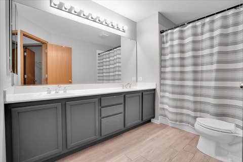 Tiny photo for 542 Waterford Lane, South Elgin, IL 60177 (MLS # 12718217)