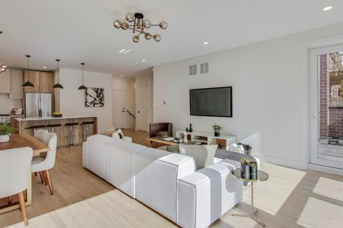 Tiny photo for 2147 W Adams Street #1S, Chicago, IL 60612 (MLS # 12521033)