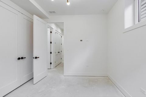 Tiny photo for 2147 W Adams Street #1S, Chicago, IL 60612 (MLS # 12521033)