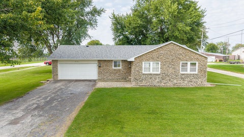 Tiny photo for 201 W Elk Street, Odell, IL 60460 (MLS # 12747282)