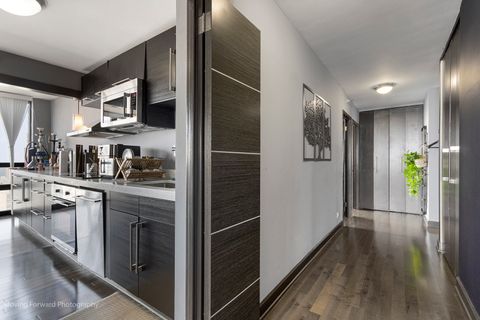 Tiny photo for 10 E Ontario Street #4806, Chicago, IL 60611 (MLS # 12594868)