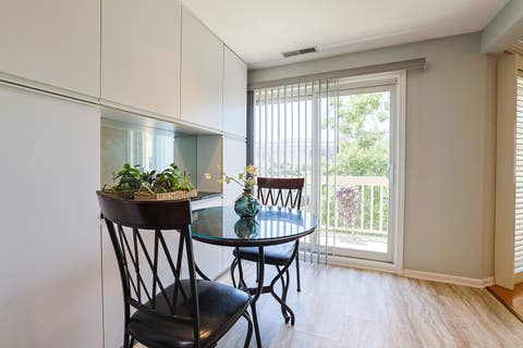 Tiny photo for 170 Manchester Drive #305, Buffalo Grove, IL 60089 (MLS # 12698789)