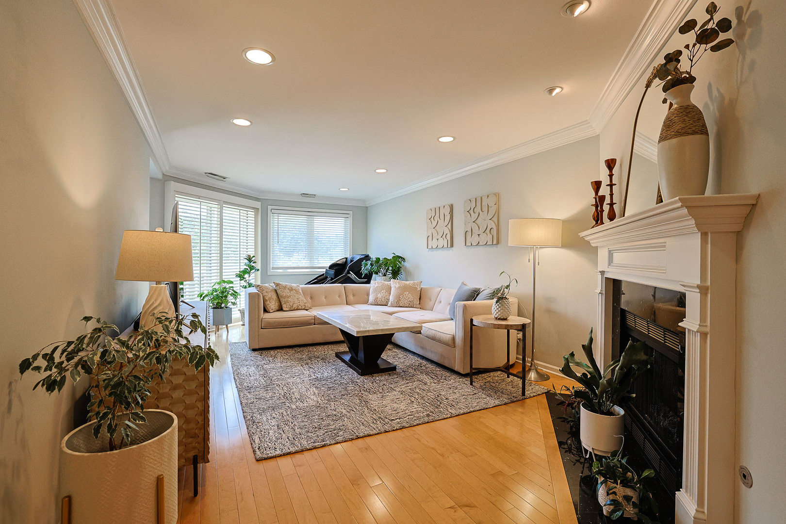 170 Manchester Drive 305