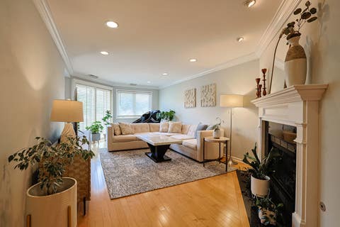 Tiny photo for 170 Manchester Drive #305, Buffalo Grove, IL 60089 (MLS # 12698789)