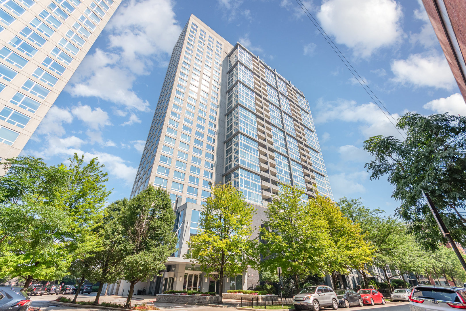 1901 S Calumet Avenue 2212
