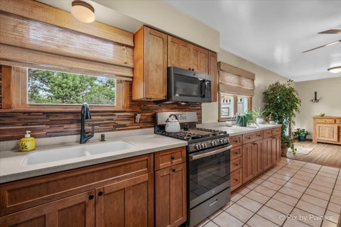 Tiny photo for 23W328 Great Western Avenue, Glen Ellyn, IL 60137 (MLS # 12791182)