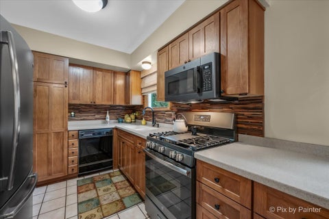 Tiny photo for 23W328 Great Western Avenue, Glen Ellyn, IL 60137 (MLS # 12791182)