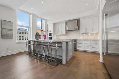 Tiny photo for 435 N Michigan Avenue #1803, Chicago, IL 60611 (MLS # 12600975)