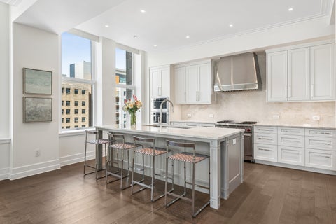 Tiny photo for 435 N Michigan Avenue #1803, Chicago, IL 60611 (MLS # 12600975)
