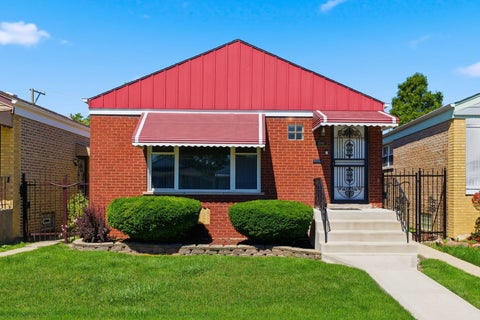 Tiny photo for 4540 S Lavergne Avenue, Chicago, IL 60638 (MLS # 12686566)