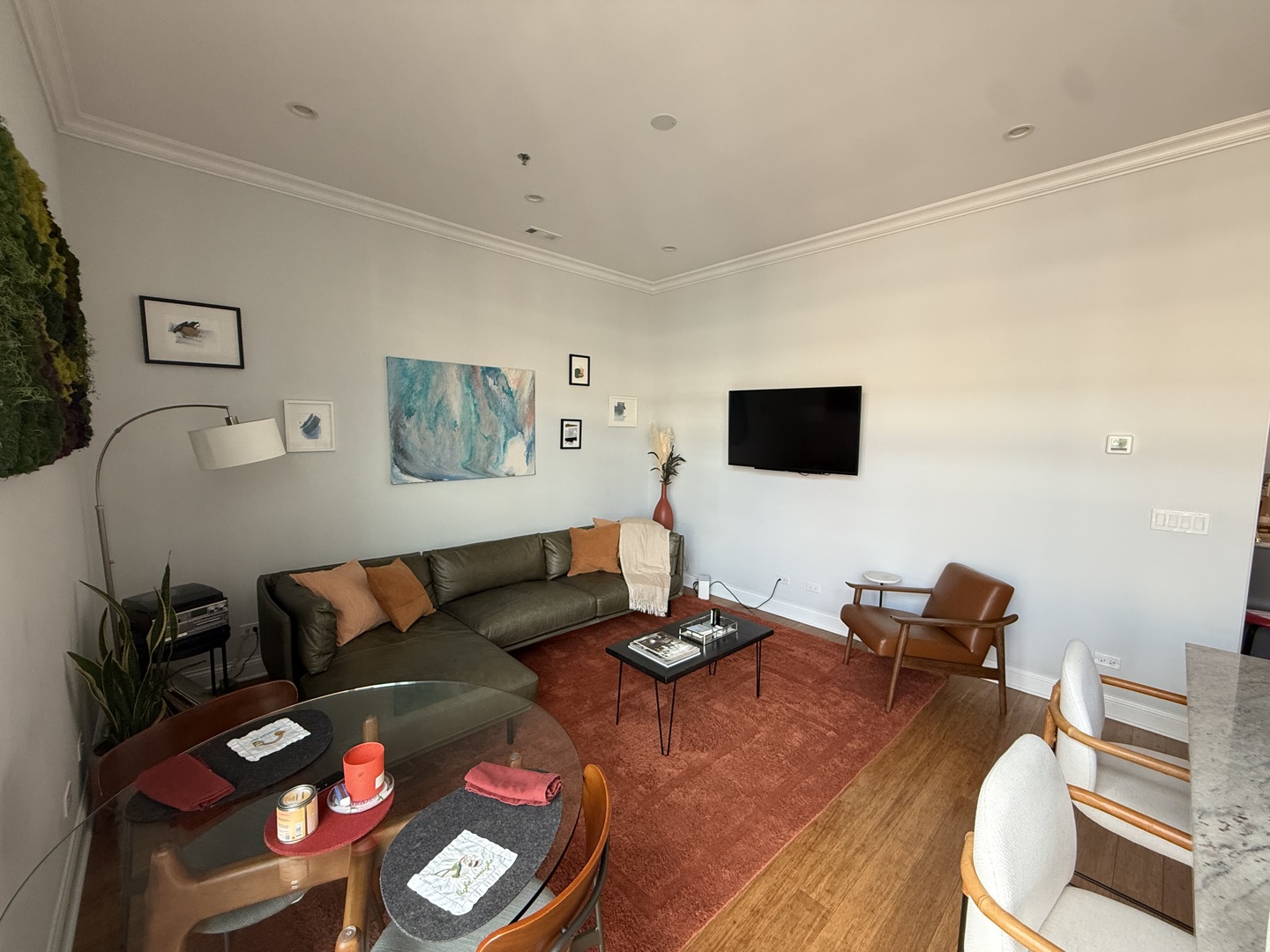 33 S Aberdeen Street 405
