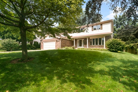 Tiny photo for 360 E Woodland Road, Lake Bluff, IL 60044 (MLS # 12705501)