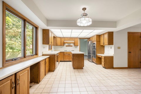 Tiny photo for 360 E Woodland Road, Lake Bluff, IL 60044 (MLS # 12705501)