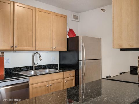 Tiny photo for 400 N LaSalle Drive #1611, Chicago, IL 60654 (MLS # 12466054)