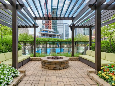 Tiny photo for 400 N LaSalle Drive #1611, Chicago, IL 60654 (MLS # 12466054)