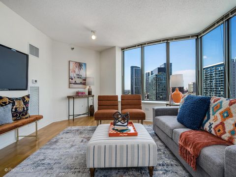 Tiny photo for 400 N LaSalle Drive #1611, Chicago, IL 60654 (MLS # 12466054)