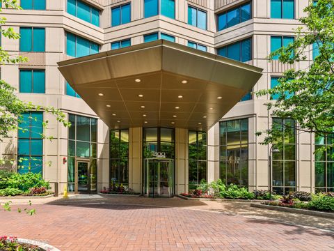 Tiny photo for 400 N LaSalle Drive #1611, Chicago, IL 60654 (MLS # 12466054)