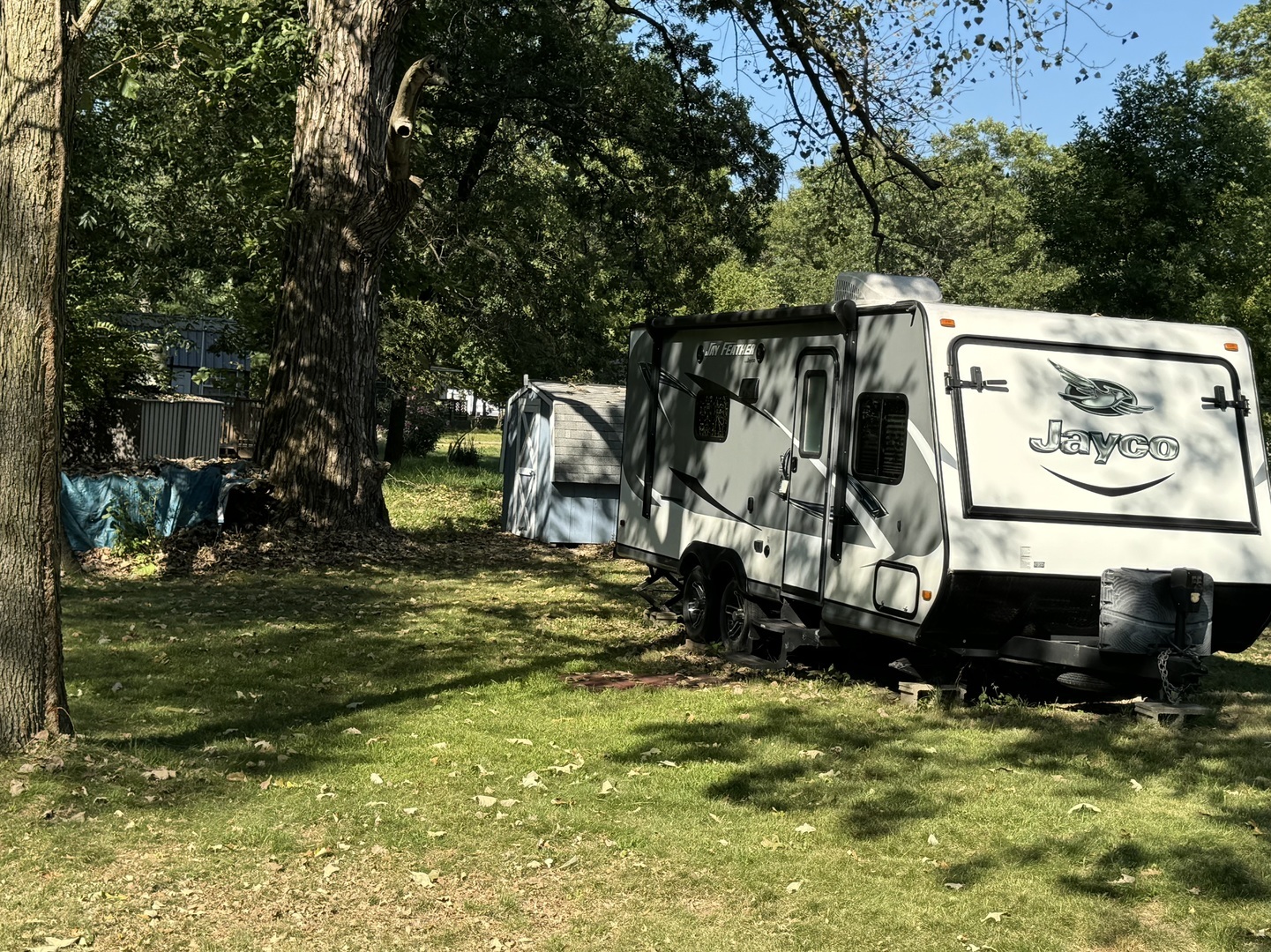 9-128 Woodhaven Lakes