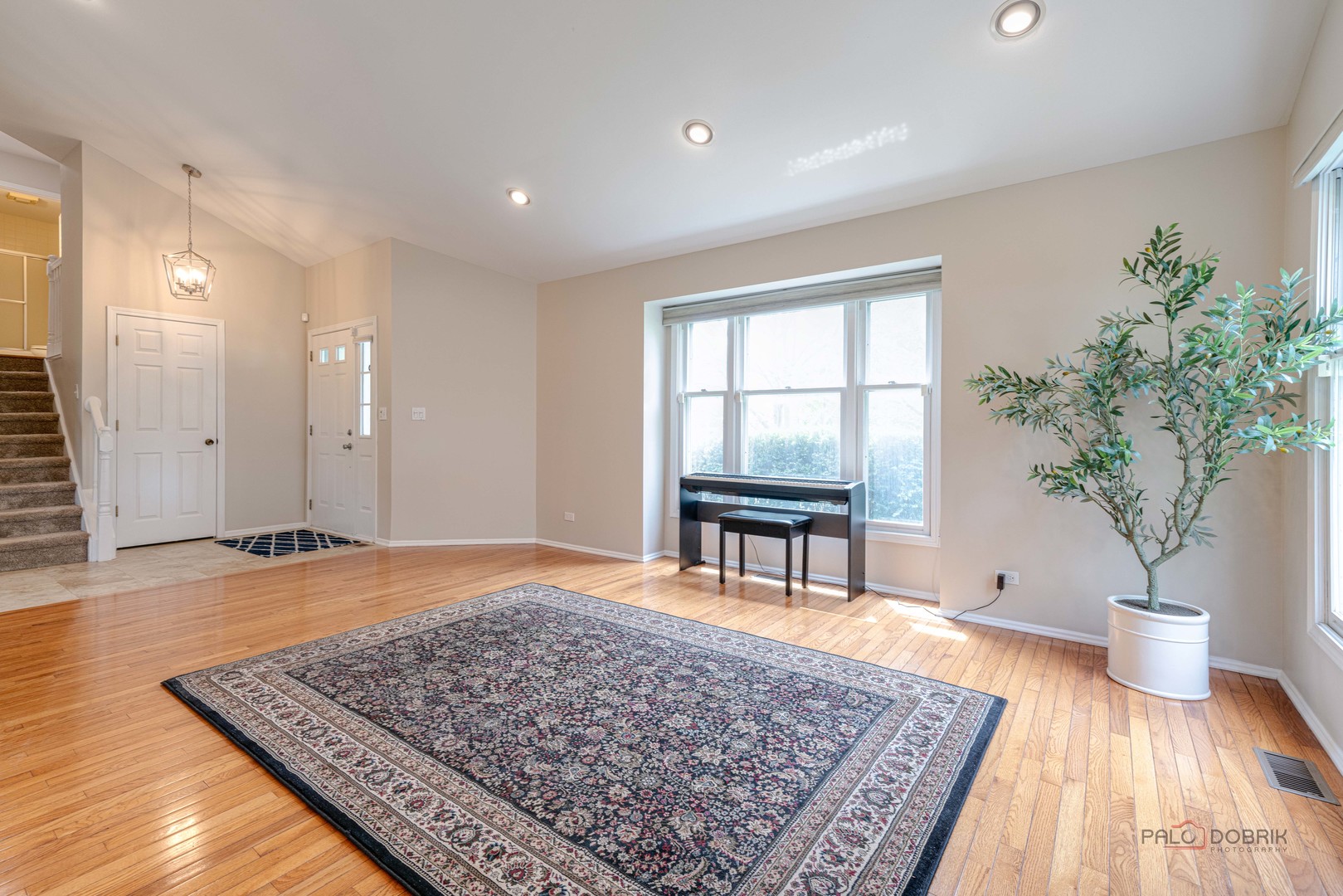 130 Newfield Court