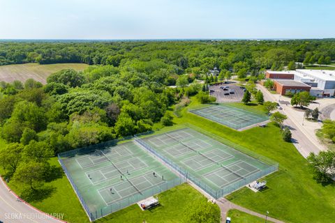 Tiny photo for 305 E Country Drive, Bartlett, IL 60103 (MLS # 12583384)