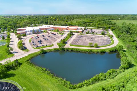 Tiny photo for 305 E Country Drive, Bartlett, IL 60103 (MLS # 12583384)