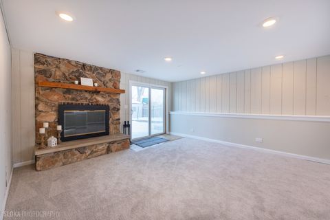 Tiny photo for 305 E Country Drive, Bartlett, IL 60103 (MLS # 12583384)