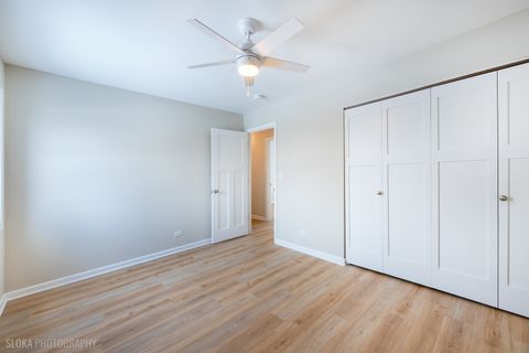 Tiny photo for 305 E Country Drive, Bartlett, IL 60103 (MLS # 12583384)