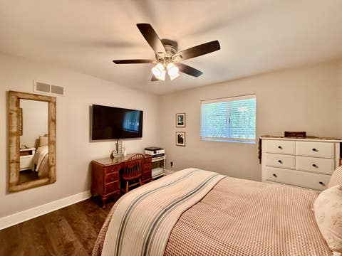 Tiny photo for 2084 Rockwell Road, Lasalle, IL 61301 (MLS # 12720676)