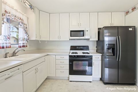 Tiny photo for 4911 W Bromley Drive, McHenry, IL 60050 (MLS # 12603327)