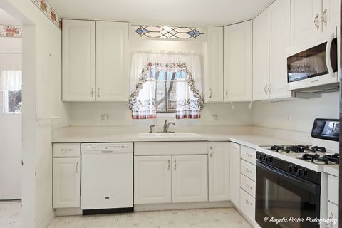 Tiny photo for 4911 W Bromley Drive, McHenry, IL 60050 (MLS # 12603327)