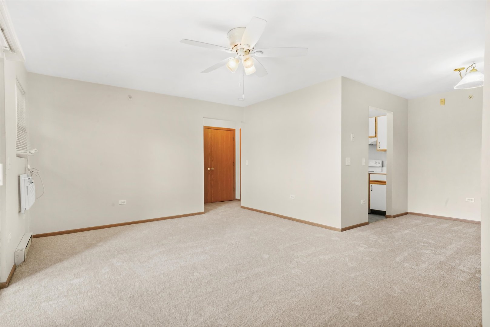 1520 W Sand Bar Court 1B