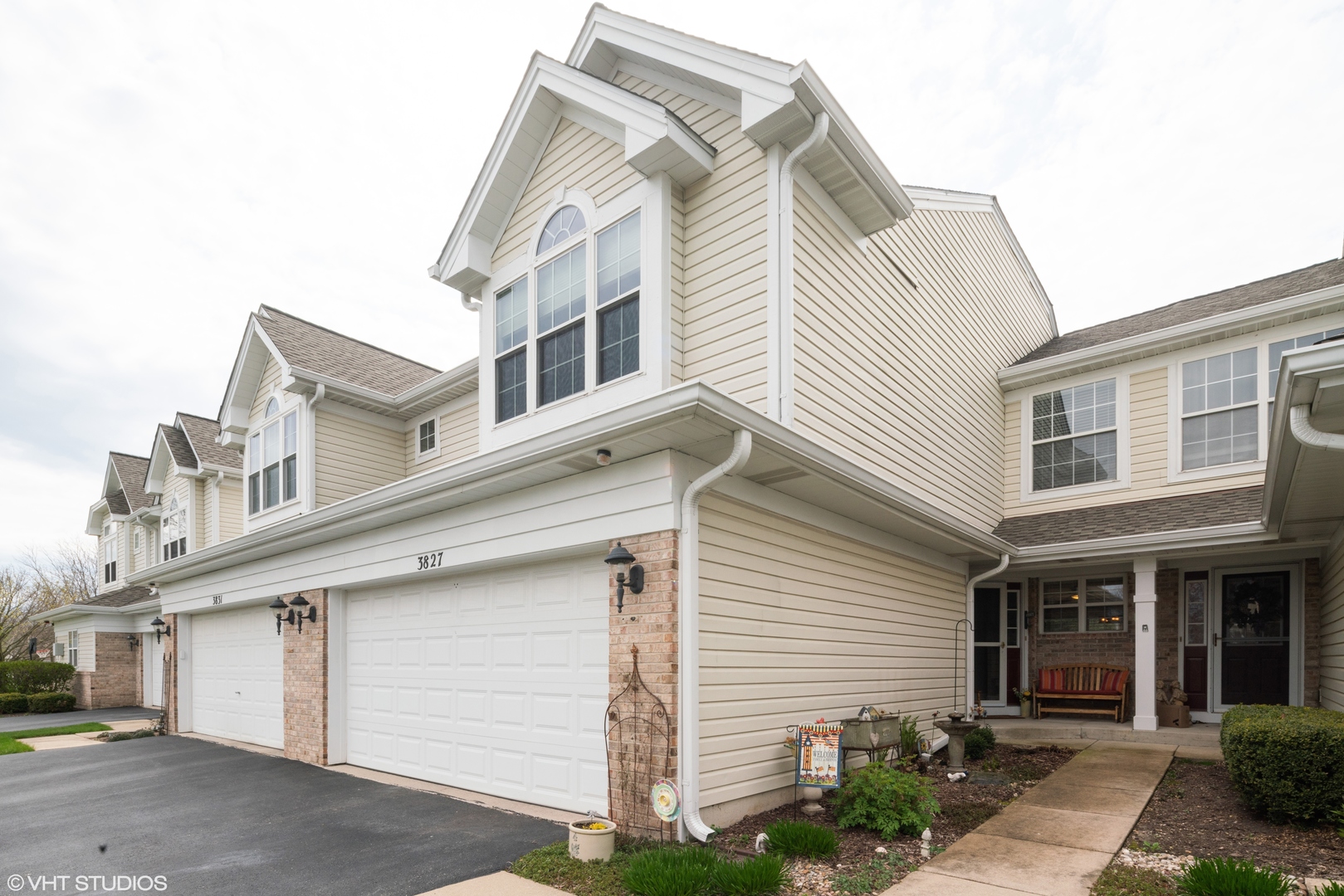 Photo 1 of 23 — 3827 Capri Court, Naperville, IL 60564
