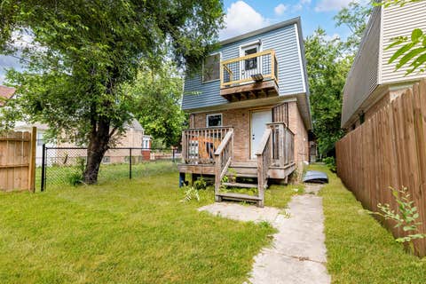 Tiny photo for 7116 S University Avenue, Chicago, IL 60619 (MLS # 12716705)