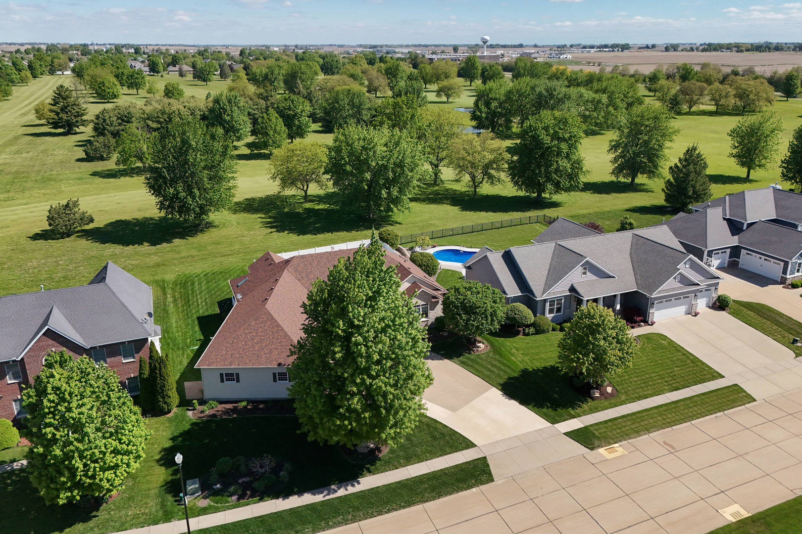 920 Rustic View Court
