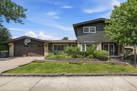 Photo of Morton Grove, IL 60053 (MLS # 12698821)