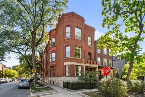 Photo of 2459 N Seminary Avenue #2S, Chicago, IL 60614 (MLS # 12484520)