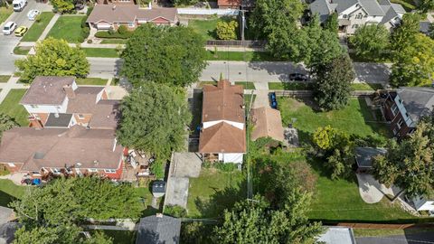 Tiny photo for 1971 W 97th Street, Chicago, IL 60643 (MLS # 12481497)