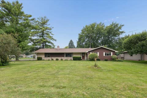 Photo of 209 Alfred Drive, Sycamore, IL 60178 (MLS # 12729740)