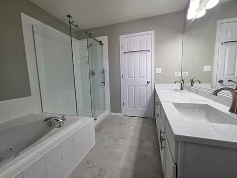 Tiny photo for 2675 Tiffany Street, Aurora, IL 60503 (MLS # 12601724)