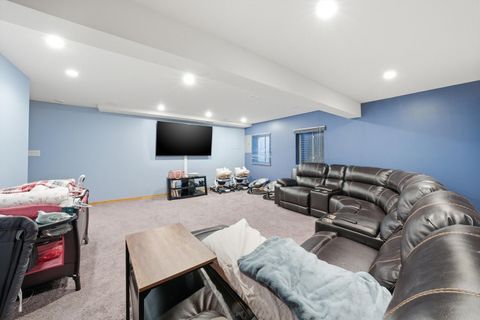 Tiny photo for 18510 BELLAGIO Circle #18510, Tinley Park, IL 60477 (MLS # 12555695)