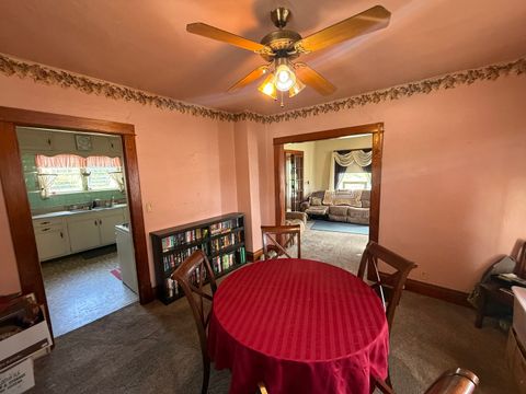 Tiny photo for 2528 Farnam Street, Davenport, IA 52803 (MLS # 12583515)