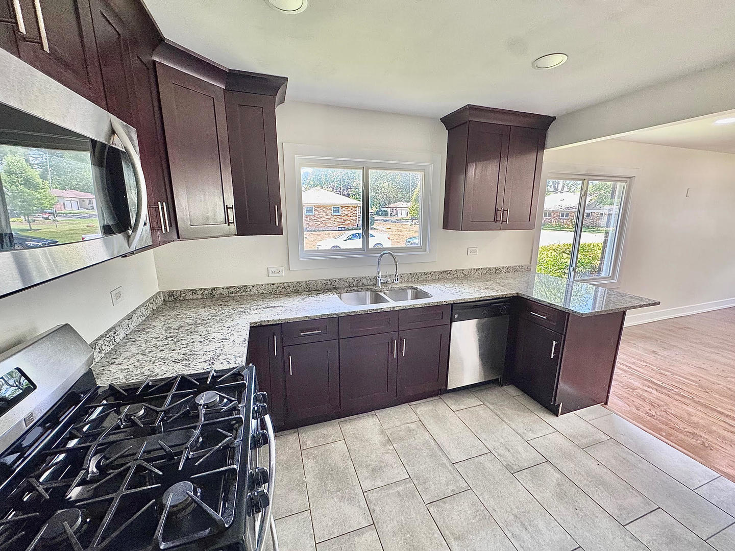 837 Wilcox Avenue