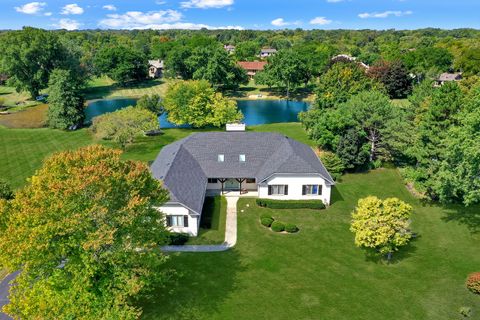 5 UNIVERSITY Circle Hawthorn Woods IL 60047